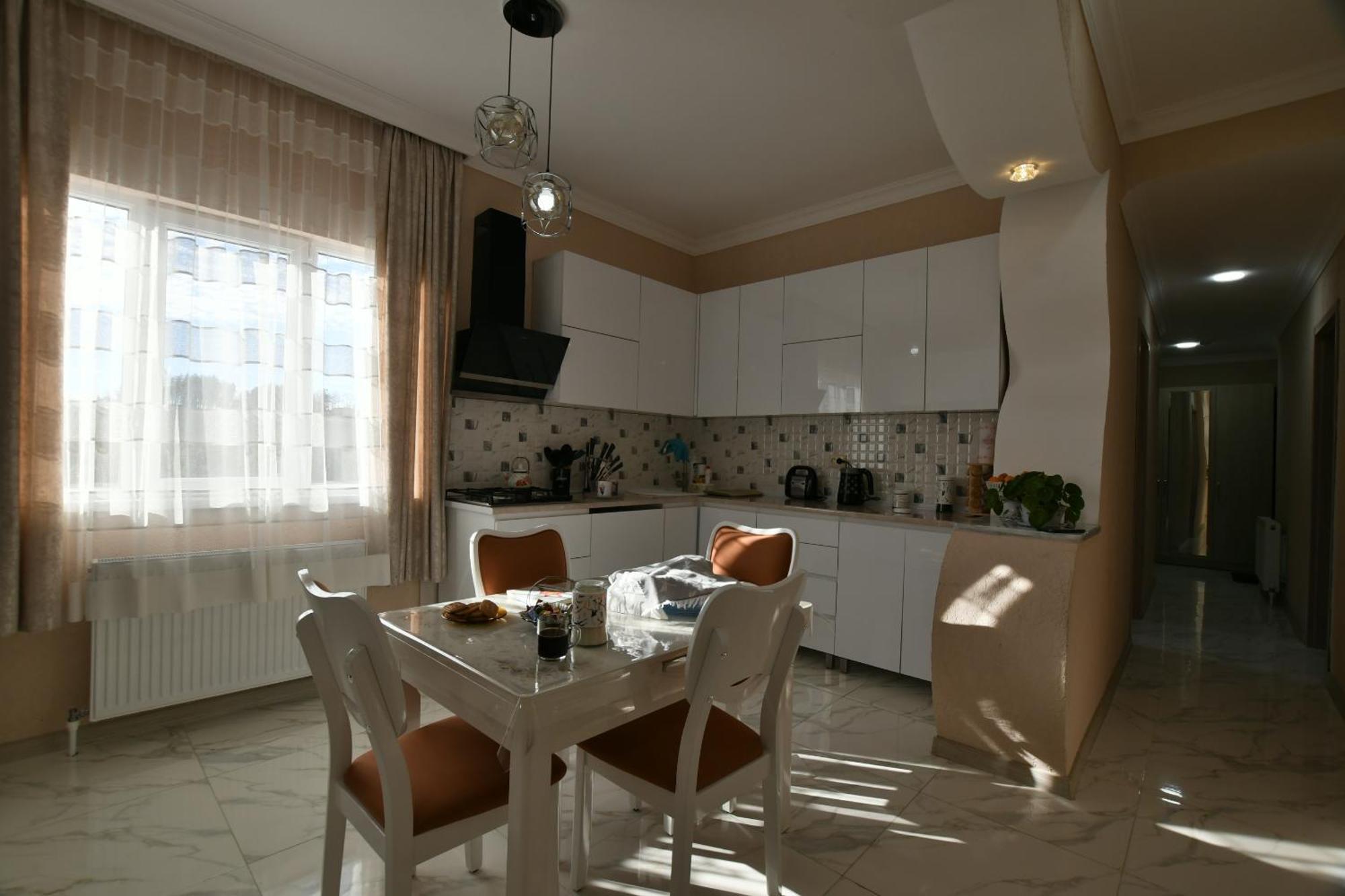 Nika House * Цхалтубо